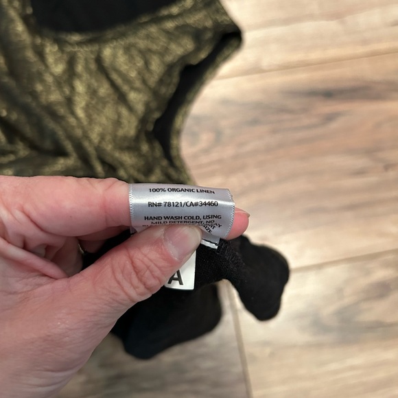 Eileen Fisher Women’s Size Medium Black-gold 100% Organic Linen Tank Top Shirt - Picture 10 of 10